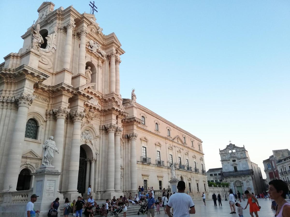 Alicea Apartment In Siracusa Syracuse ภายนอก รูปภาพ