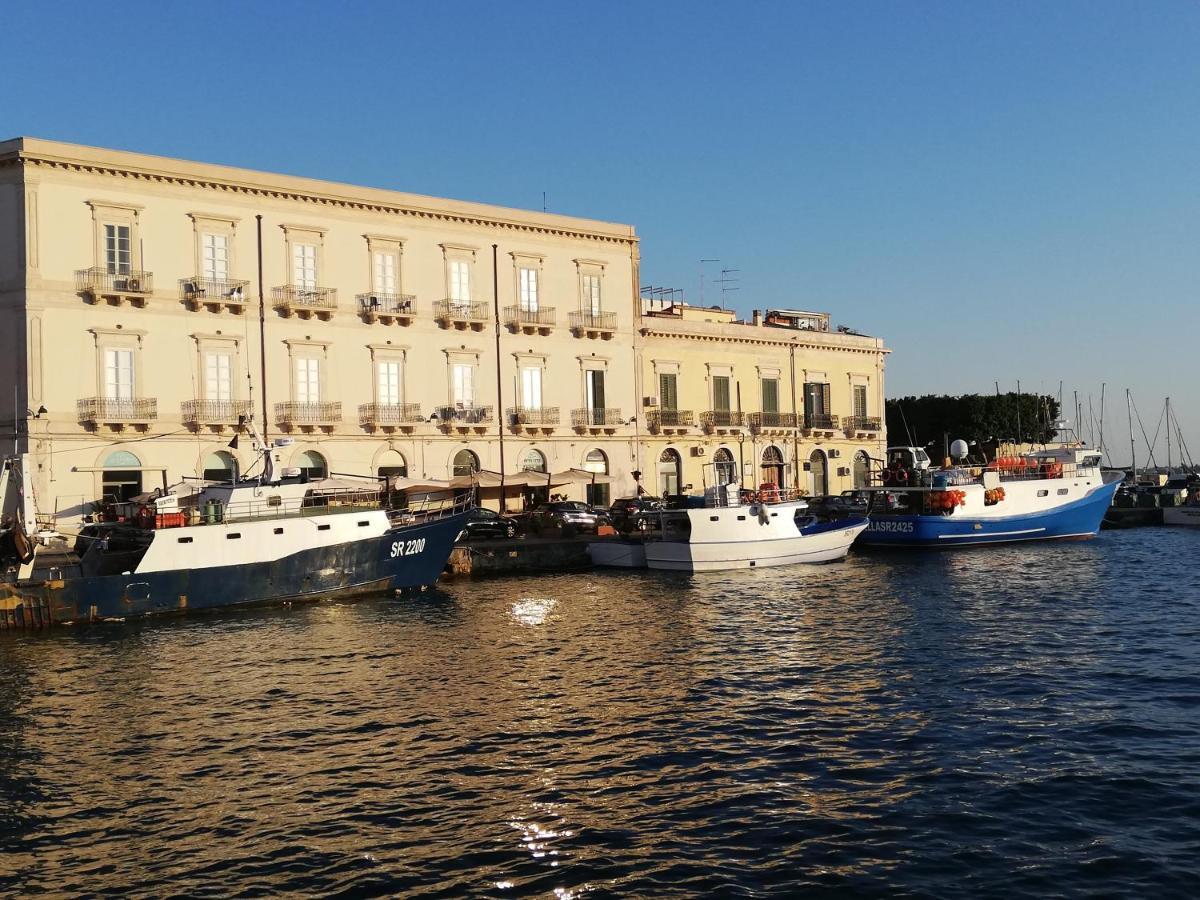 Alicea Apartment In Siracusa Syracuse ภายนอก รูปภาพ