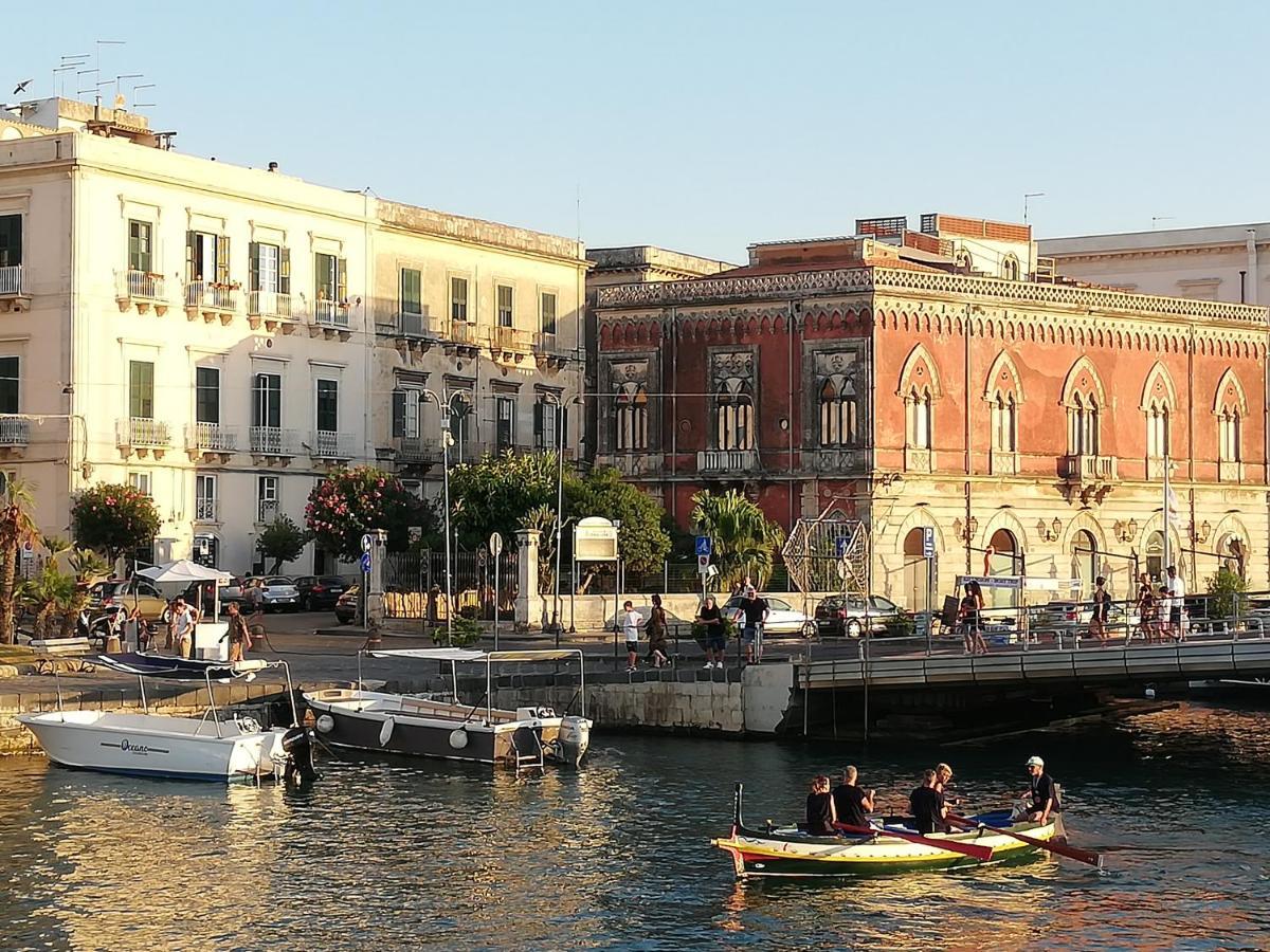 Alicea Apartment In Siracusa Syracuse ภายนอก รูปภาพ